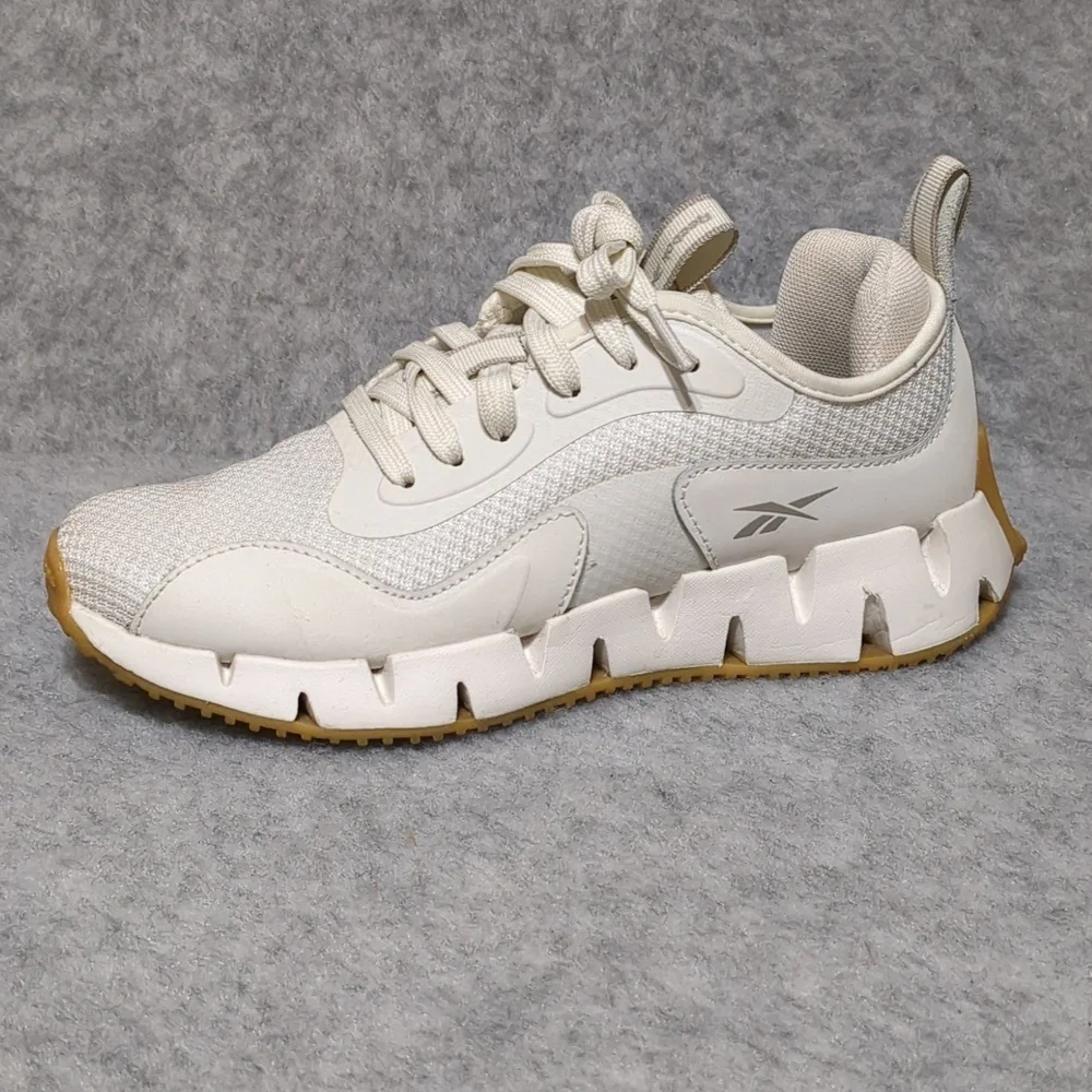 Reebok ZIG DYNAMICA Chalk Grey Women's Shoes Size 7 - Picture 1 of 9